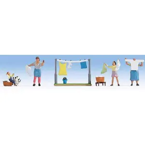 Noch Gmbh 15595 Laundry Day - 4 figures, Clothesline, Hampers, HO