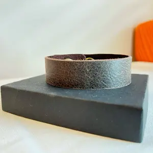 Handmade Leather Bracelet Comfortable Simple Design