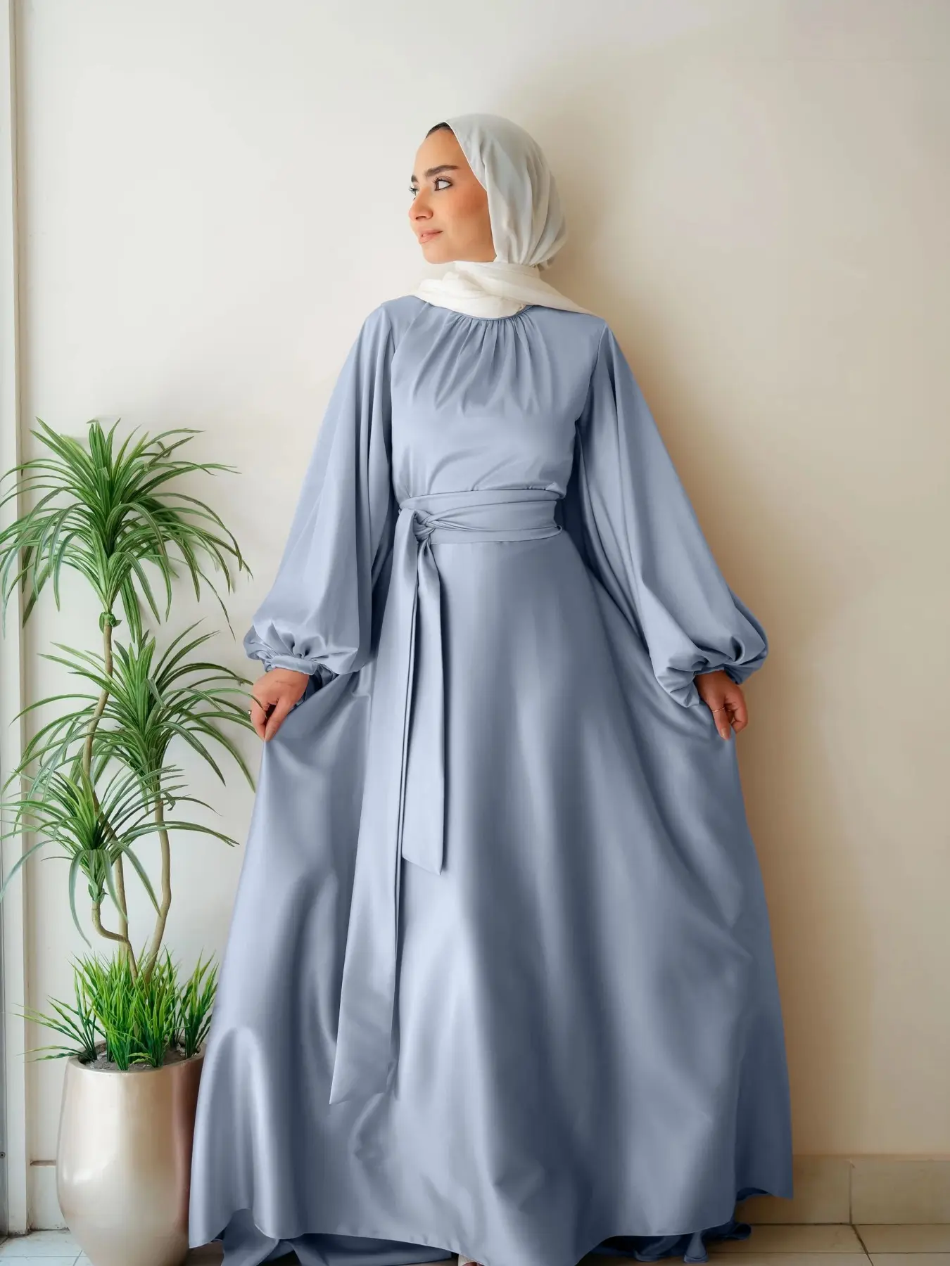 Elegant Satin Pearl Lantern Sleeve Abaya Dress, Belted Long Robe for Women,  Perfect for Festivals & Special Occasions, Fitted Silhouette, Hijabi Cute  Dresses, Arab Women, Modest Muslim Outfits - TikTok Shop