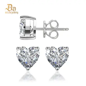 Delzzad 18K Gold-Plated Heart Shape Stud Earrings Lab-Created Moissanite Earring S925 Studs Moissanite Jewelry Perfect Birthday Mother’s Day Christmas Gift for Men Women Wedding Set