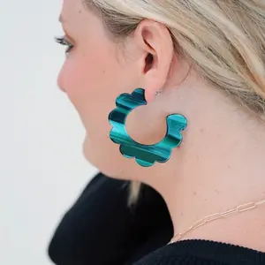 Margo Scallop Hoop Earrings - Dark Green