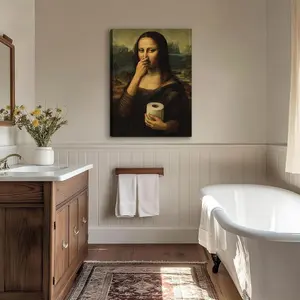 Funny Mona Lisa Bathroom Canvas Wall Art Humor Amusing Toilet Art Pinching Nose Wall Decor Celebrity Classical Vintage Painting Whimsical Poster Print for Bathroom Restroom Decoration