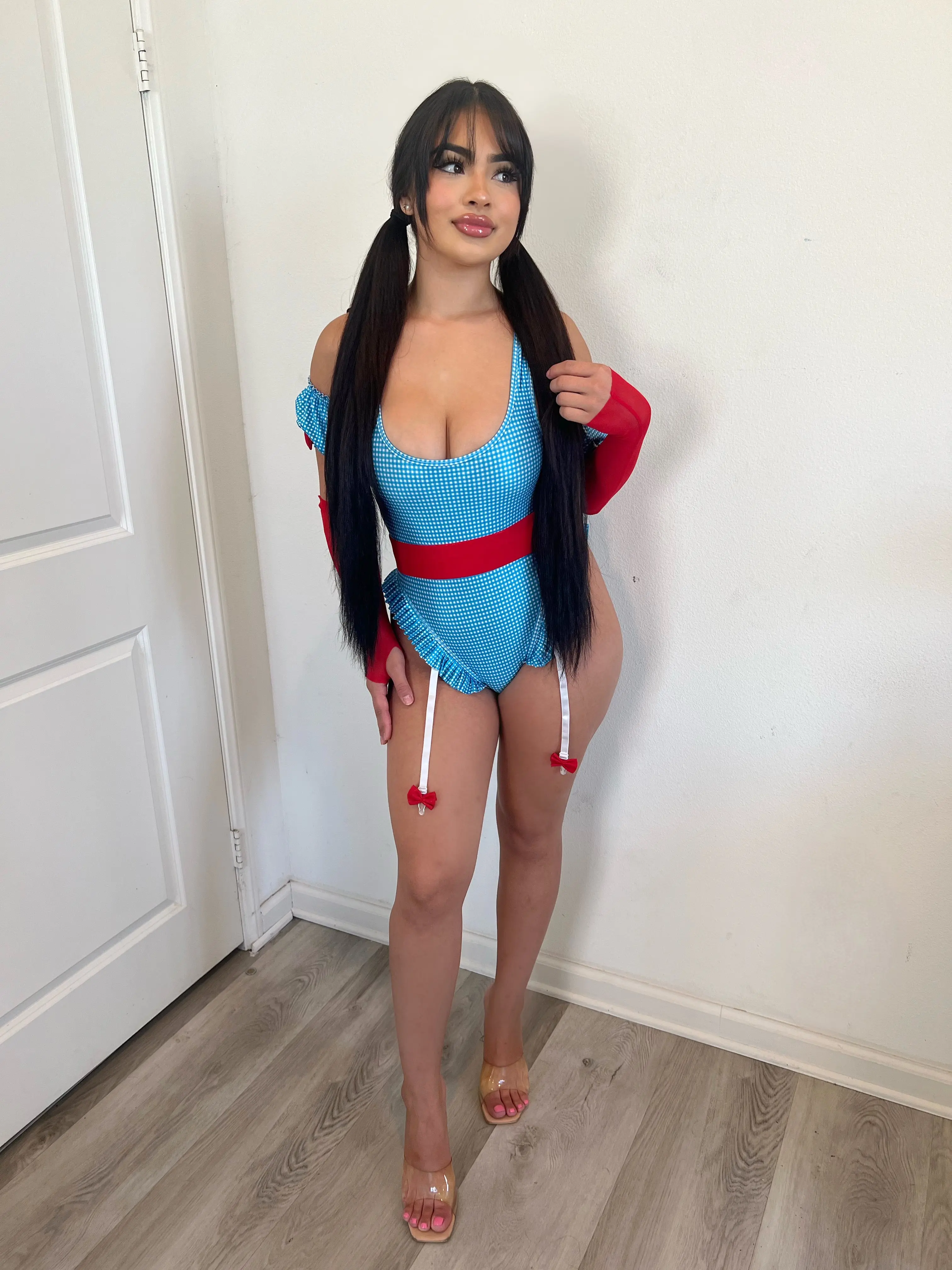 Dorothy costume 558759