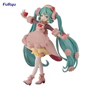 Vocaloid SweetSweets Series Hatsune Miku (Strawberry Chocolate) Figure