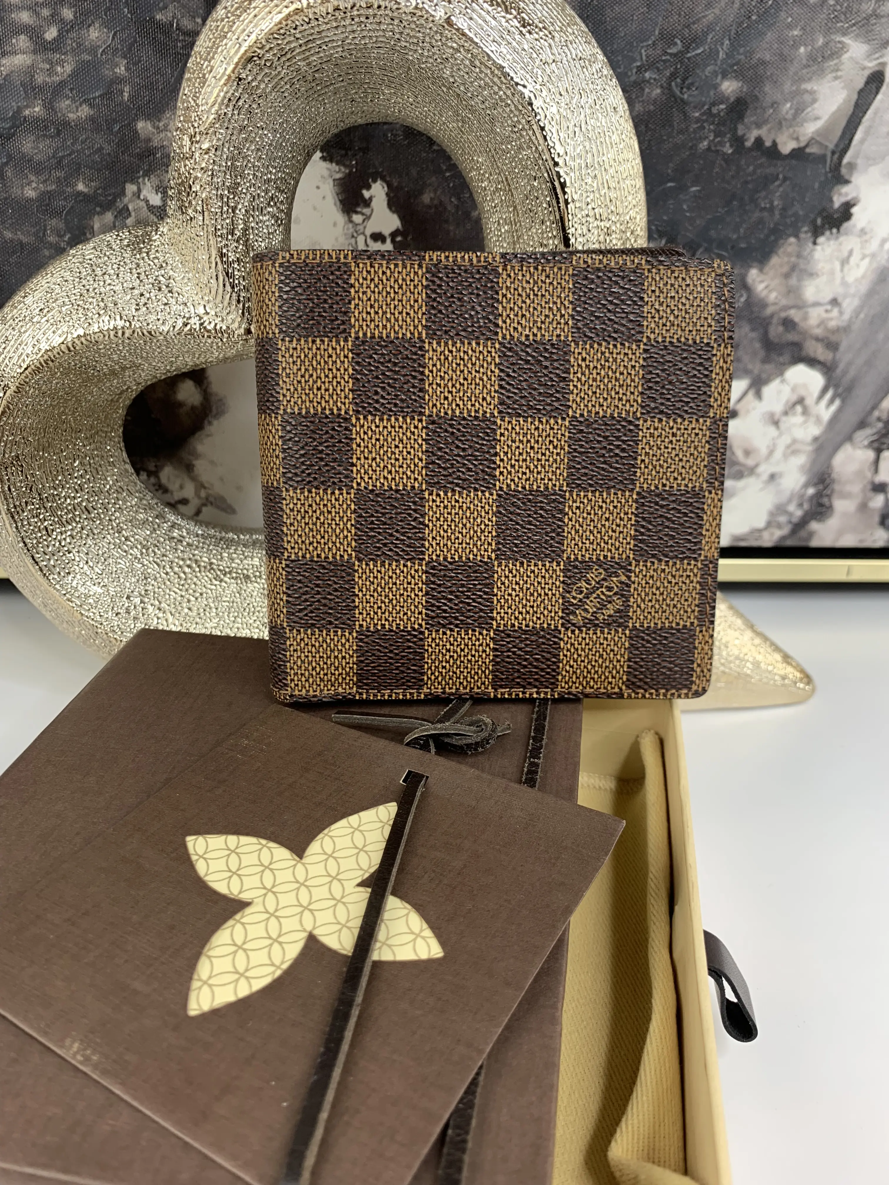 Pre-owned Louis Vuiton coated canvas and leather Small Leather Goods Mens Marco Wallet in Damier Ebene