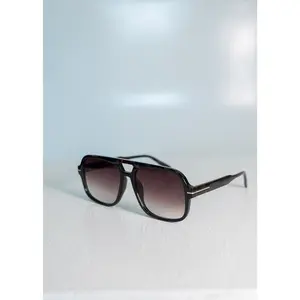 Oversized Aviator Sunglasses - Bold Frame with Classic Brown Tortoise Finish, Ombre Brown UV-Protective Lenses for Sun Safety