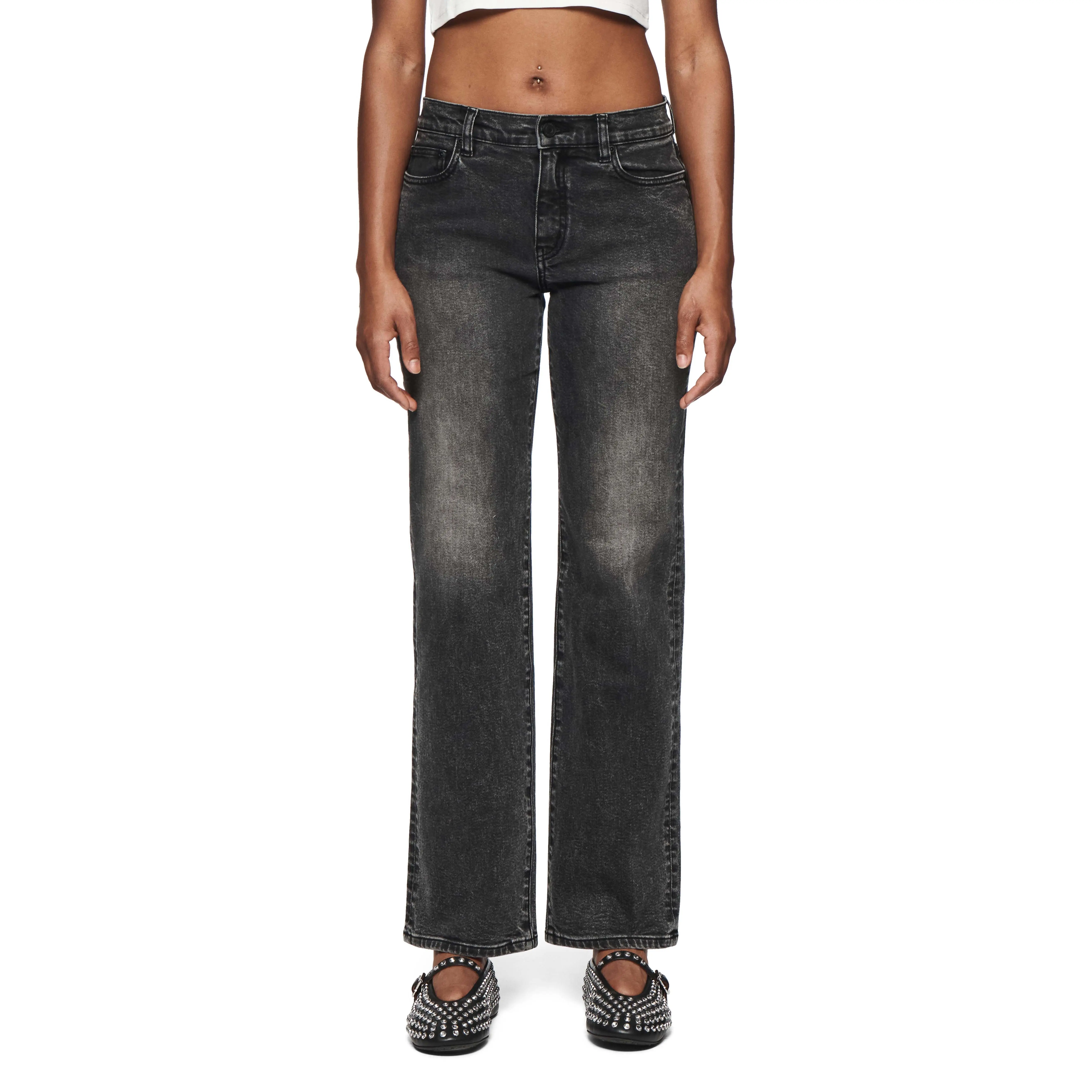Slim Straight