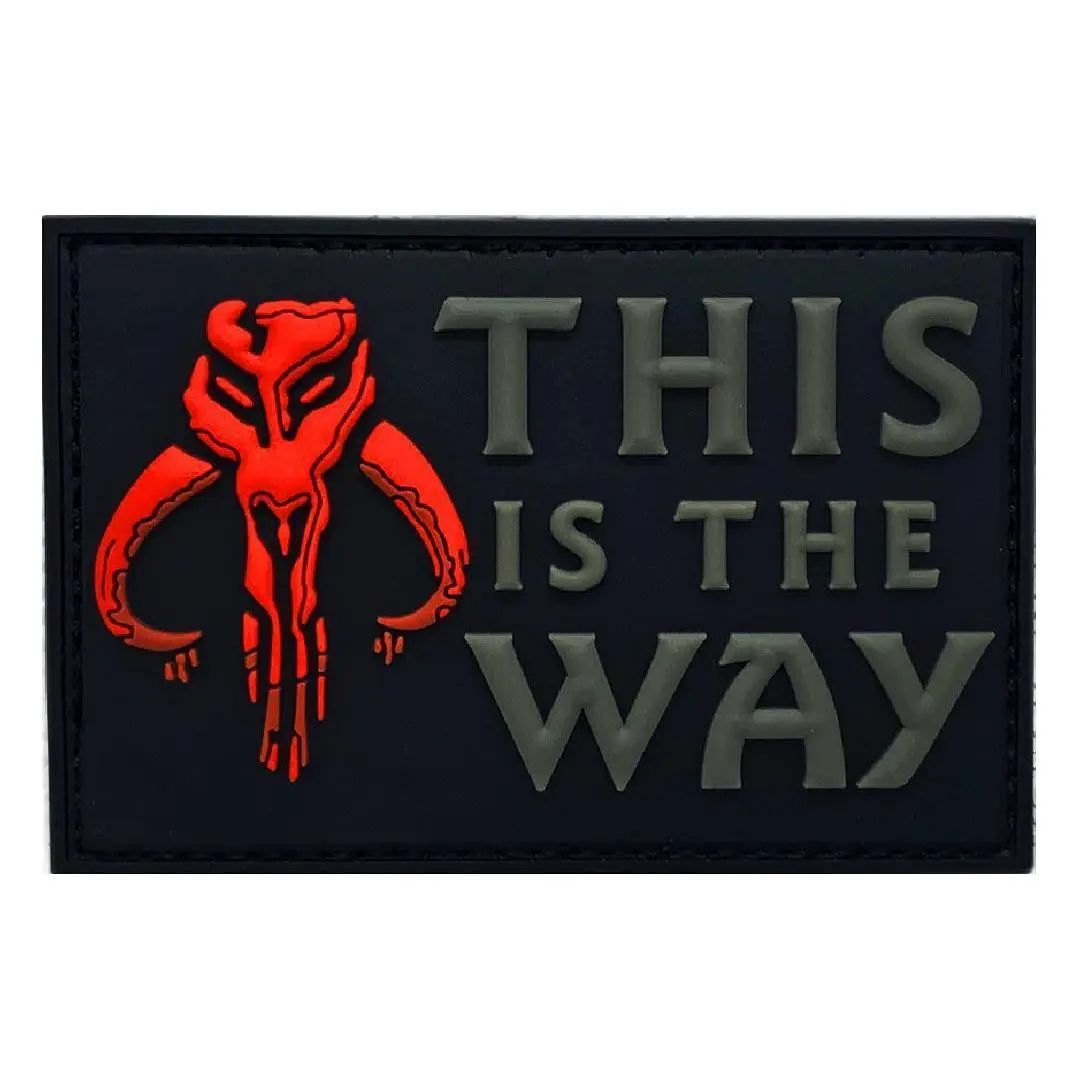 Mando This Way Skull Mercenary Patch [3.0 X 2.0 - PVC Rubber - Hook Fastener Backing -W7]