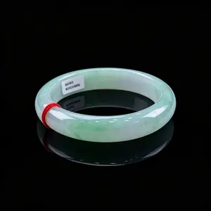 Natural Jade Bracelet Yang Green Light Green Full Circle Jade Bracelet Ice Waxy Jadeite Bracelet Moldavite Spiritual Growth Pendant Rainbow Crystal Jewelry Accessory Set real  jade  stone