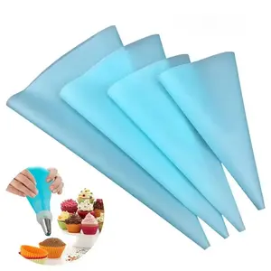 Reusable Silicone Icing Bags Set, Leak-Proof Non-Stick Baking Tools, Pastry Decorating Tools, Easy Clean for Beginners, Ev Material, 4-Piece Cake Decorating Supplies