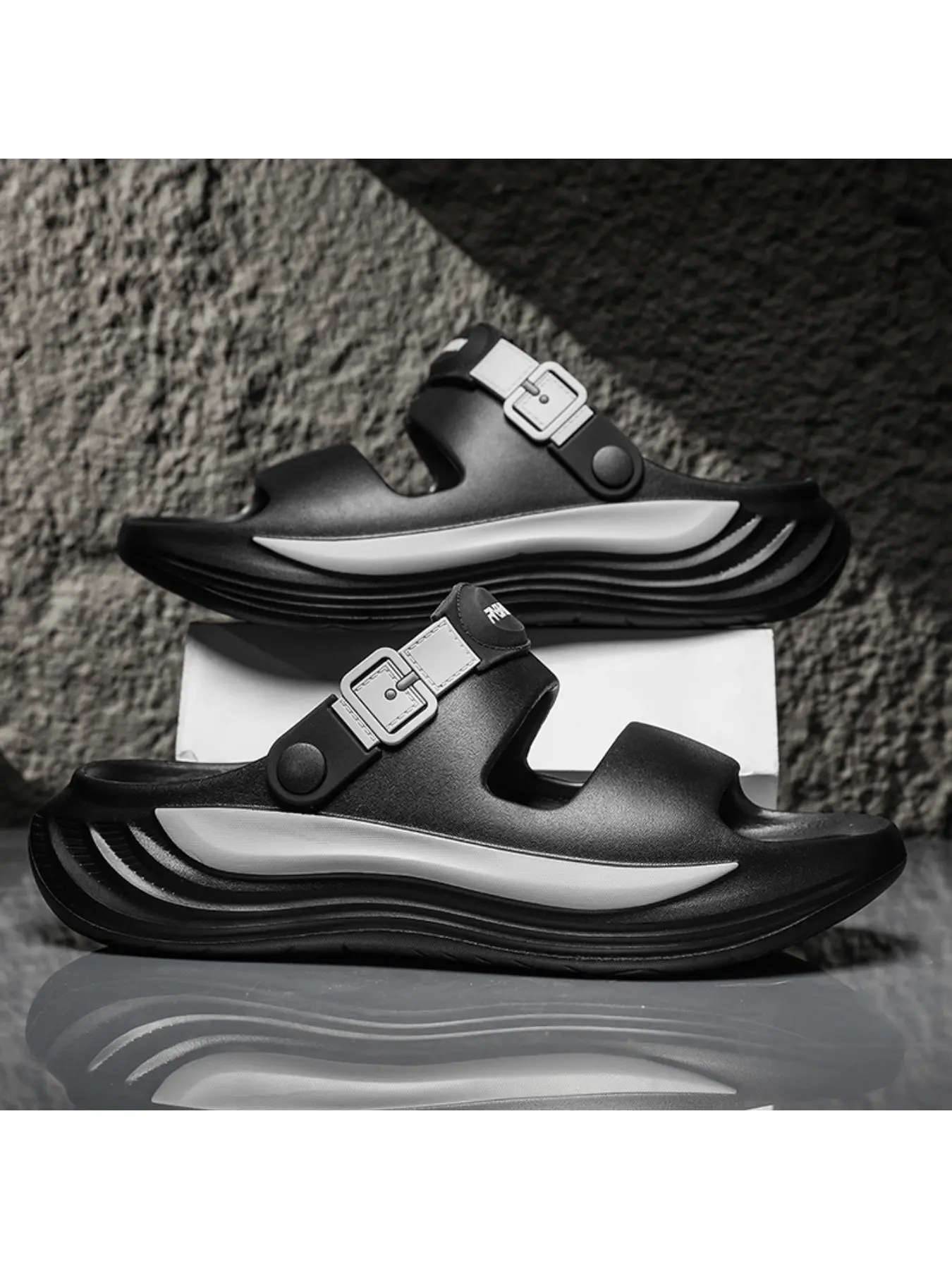 Summer lightweight soft soled sports sandals, simple and fashionable slippers