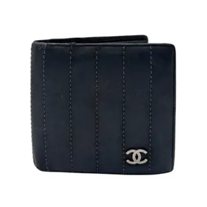 Pre-owned CHANEL lambskin Small Leather Goods Black Leather Bi Fold Wallet