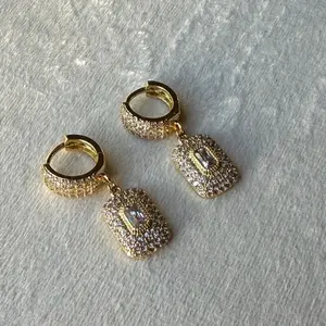Circonia Earring