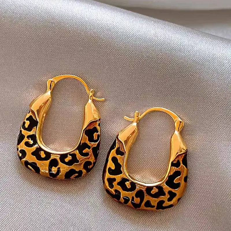 Vintage Leopard Print Earrings for Women, Fashionable Earrings, Elegant Party Jewelry, Lightweight Luxury Design, Unique Design Earrings, Perfect for All Seasons, Statement Hoops Earrings, Ear Accessories, Hoop Shape Earrings