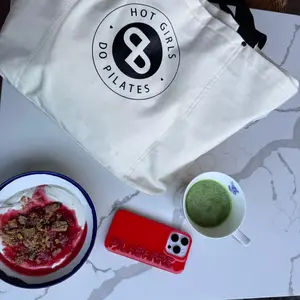 Nylon "Hot Girls Do Pilates" Tote - The perfect Pilates Bag - Multi pocket tote bag for the gym - Gym Bag - Pilates Reformer Tote