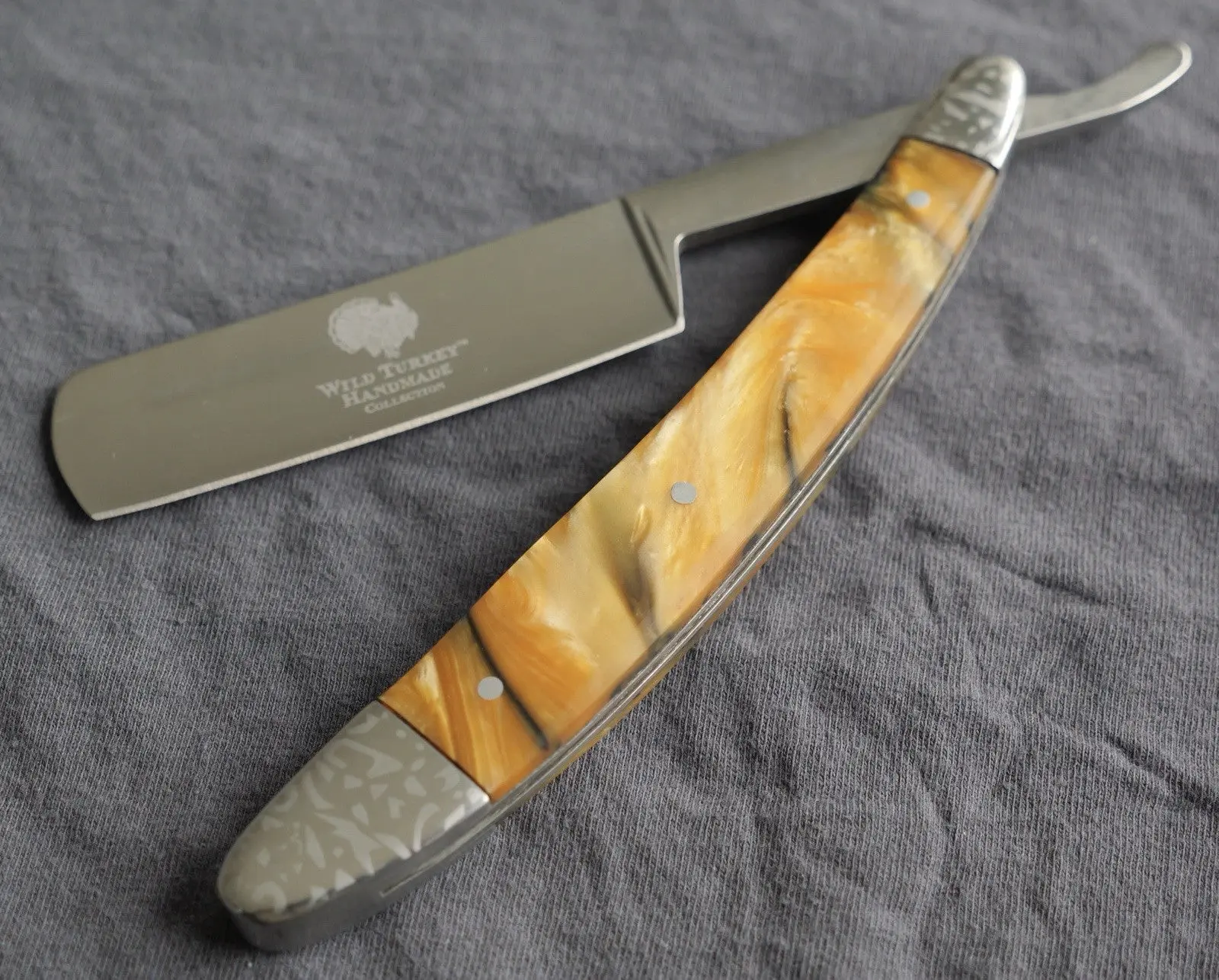 OG Vintage Shaving Straight Razor Chrome Mirror Finish Amber Handle Sharp Barber OG Vintage Shaving Straight Razor Chrome Mirror Finish Amber Handle Sharp Barber