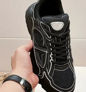 Spring/Summer 2025 Men’s Casual Slip-On Skate Shoes — Fashionable, Comfortable, Lightweight, Versatile, Minimalist Sneakers