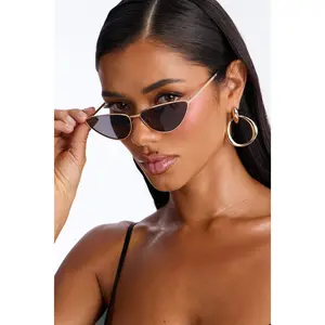 Soaking Up The Moment Sunglasses - Gold/Smoke