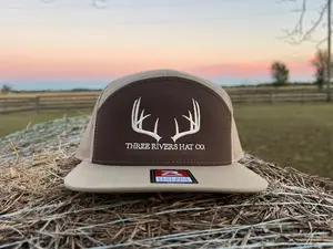 Classic Whitetail Rack - Flatbill Snapback Hat - Richardson 168