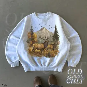 Retro Elk Sweatshirt , 90s Vintage Fall Hunter Scene Sweater 90s Bull Forest Nature Outfit Crewneck Americana Nostalgia Elk Deer Sweatshirt