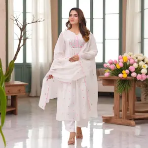 Mul chanderi kurta set.