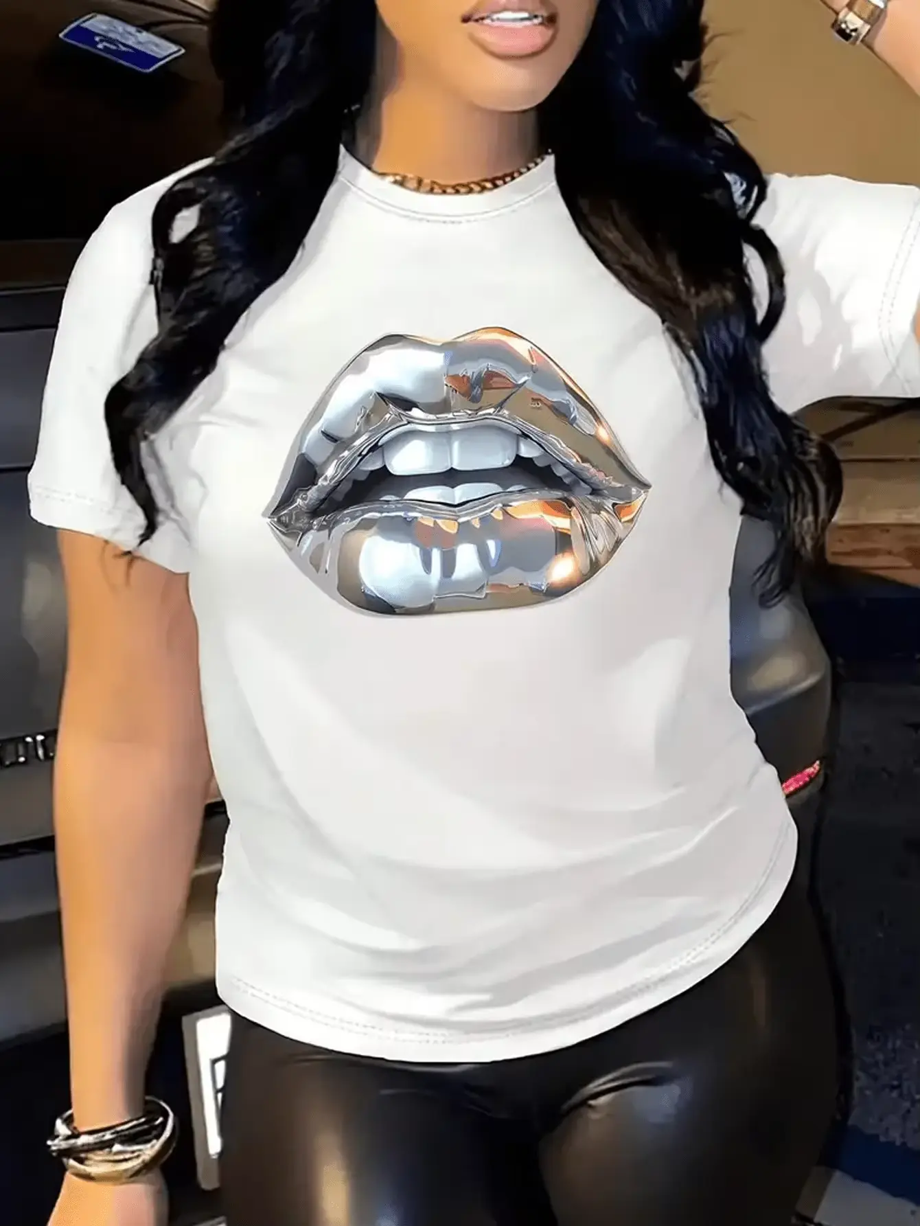 Silver Lips Print Women's T-Shirt, Comfortable Fit, Casual, Breathable, Lightweight Top