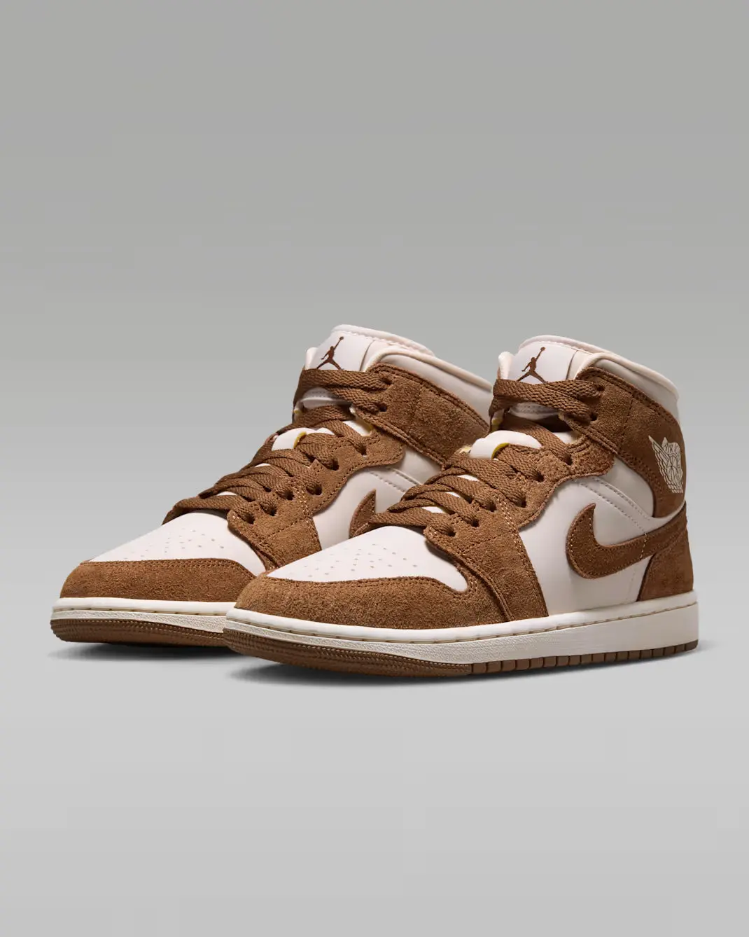 Women's Air Jordan 1 Mid "Light British Tan" BQ6472-203 Fashion Athletic Sneaker Summer Shoes New
