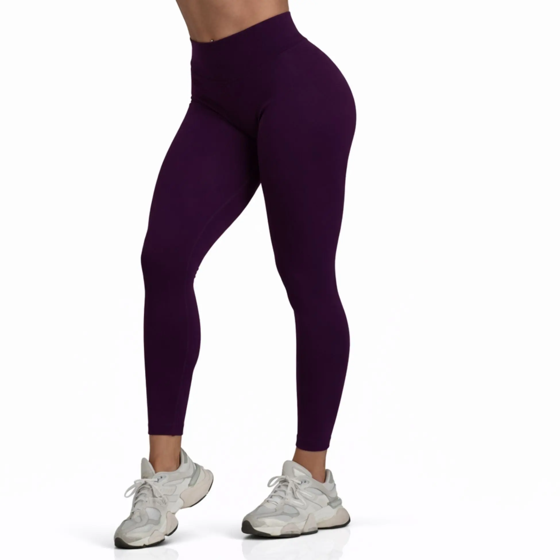Pinnacle Seamless Scrunch Butt Legging - Grape
