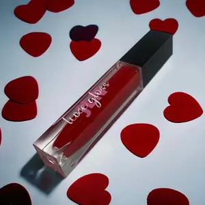 JLN’s Luxe Gloss Lipgloss