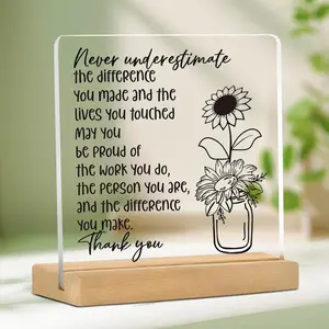 Flower & Letter Pattern Acrylic Desktop Plaque, Acrylic Plaque Sign, Creative Desktop Ornament, Inspirational Office Gift for Women, Friend, Teacher, Colleague Retirement Gift, Office Home Decor