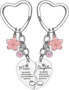 2 Pcs Mother/Father Daughter Heart Matching Keyring Keychain Set Gifts For Mom Mothers Day Gifts from Daughter