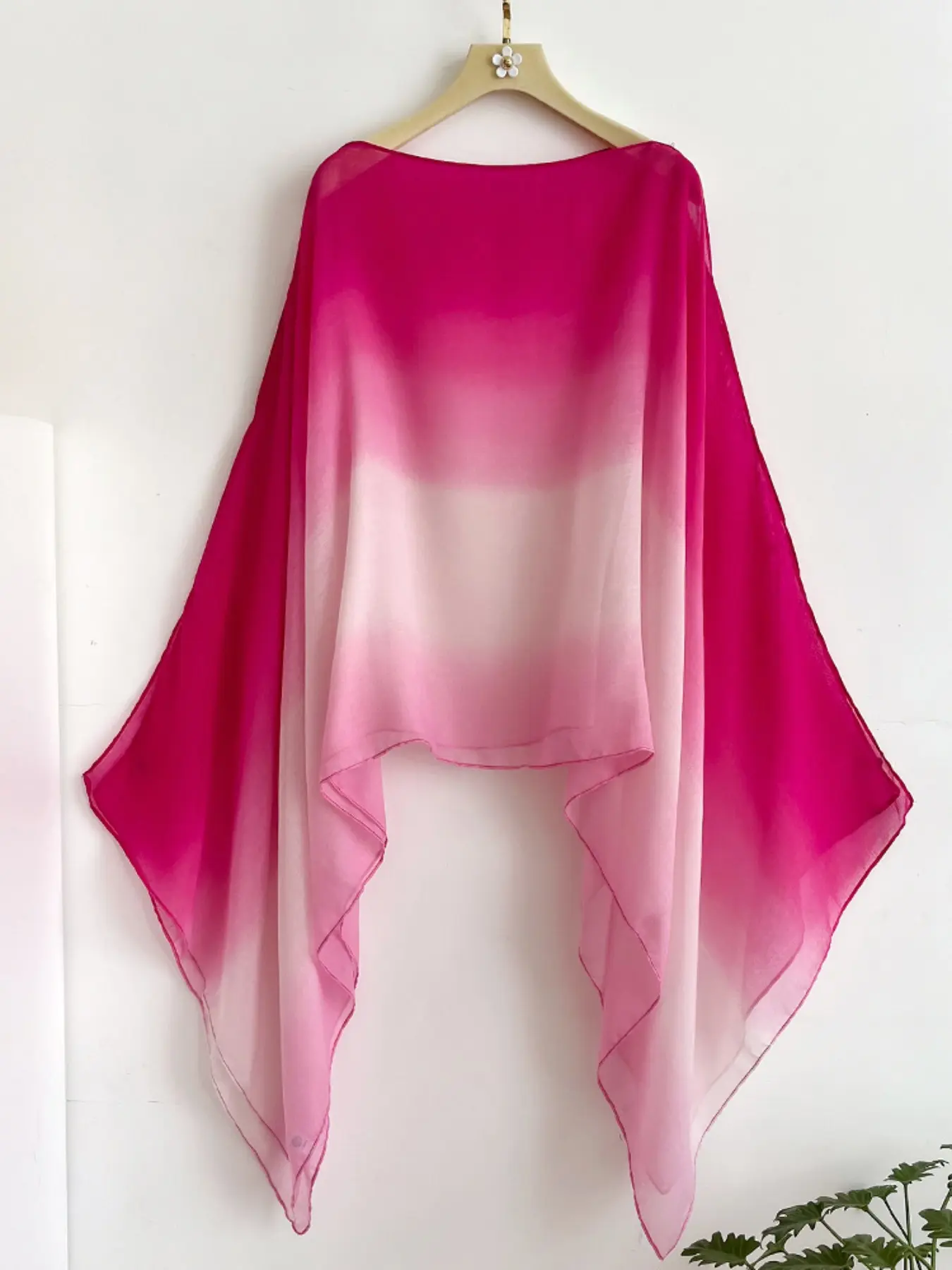 Women's Sun Protection Boho Style Polyester Shawl, Lightweight Cape, Gradient Scarf, Versatile Fashion Accessory, Suitable for All Seasons, for Women and Girls