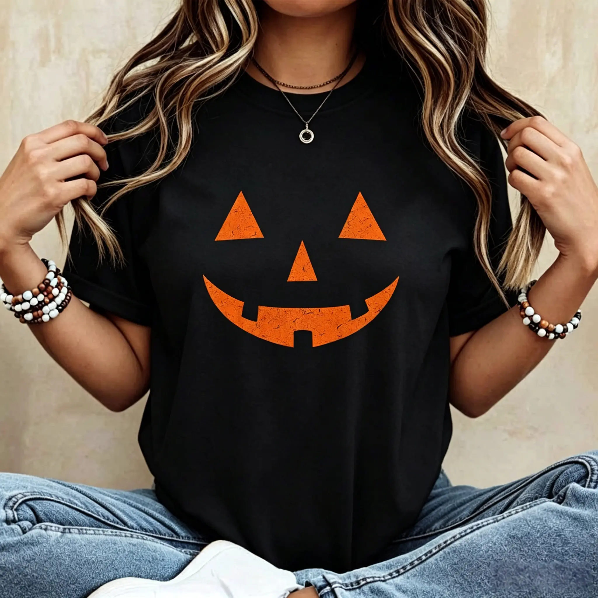 2026 Viral Minimal Jack O Lantern Pumpkin Face Halloween T-Shirt, Classic Halloween Crew Neck Cotton Short Sleeve Unisex Tee, Spooky Retro Pumpkin Smile Casual Summer Top, Holiday Outfit for Men Women, Perfect Halloween Party Gift All Seasons