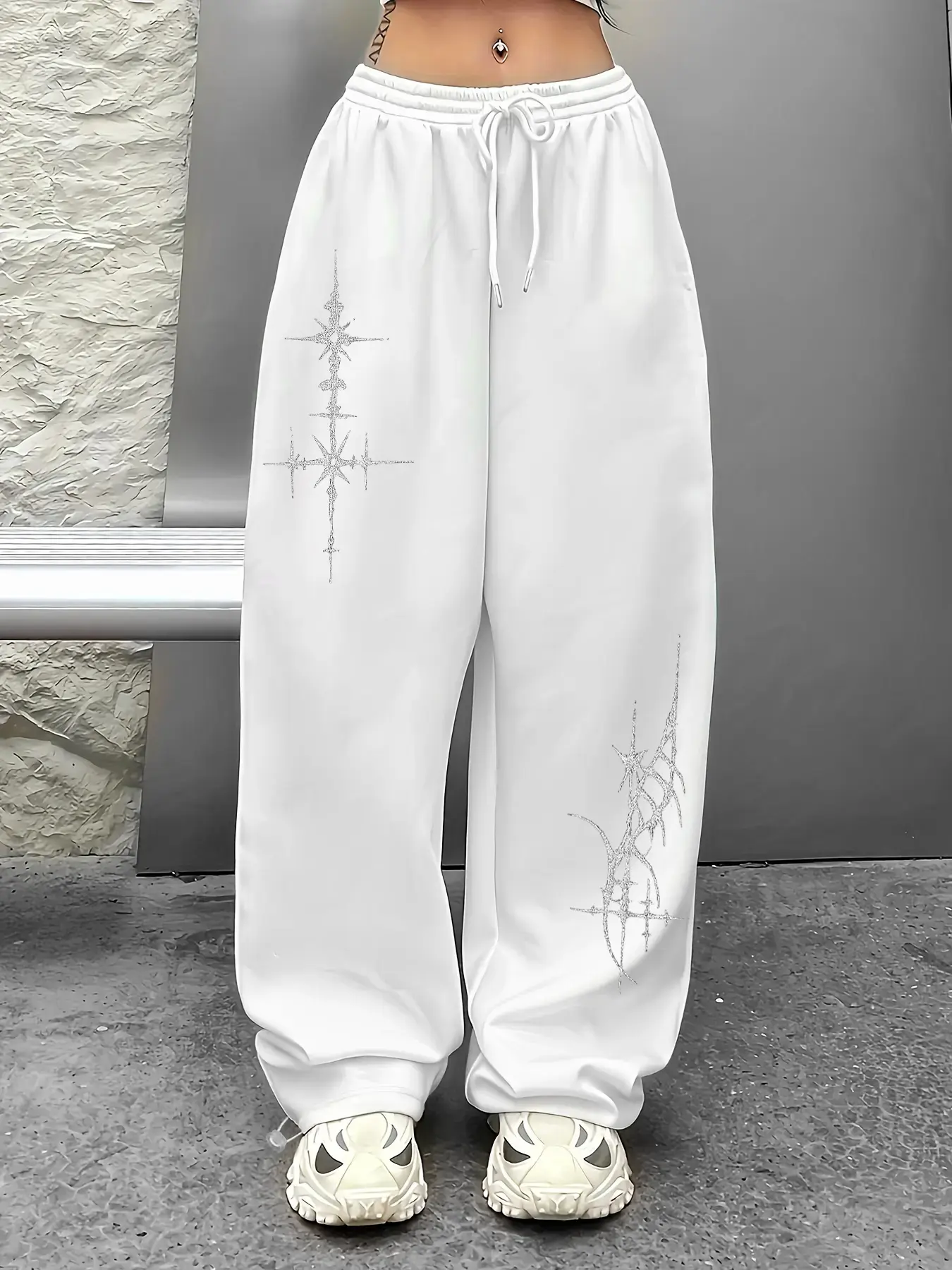 Women's Casual Fitted Sweatpants with Elastic Waistband, Thick Knit Fabric for Spring and Fall, Summer, Comfortable, Stylish and Everyday Womenswear Pants for Ages 18 to 44