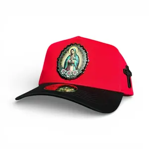 Gorra de La Virgen De Guadalupe estilo placa Alta Calidad y ajustable- High quality adjustable red and black cap SnapBack hat