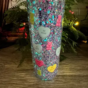 Glow glitter 20 oz snow globe tumbler Glow glitter 20 oz snow globe tumbler
