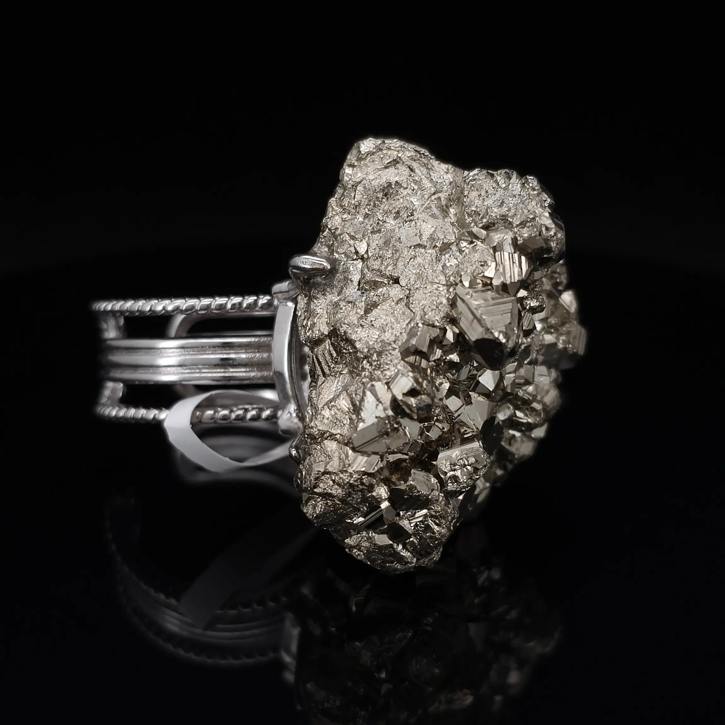 Natural stone 11031013