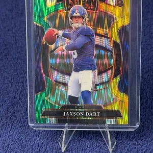 Jaxson Dart 2025 Panini Select Green and Yellow Prizm Rookie #93 Giants NFL