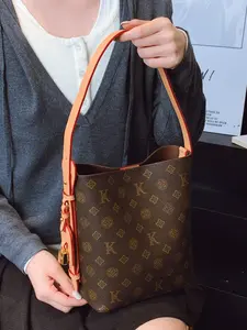 High-End Floral Bucket Bag for Women, 2026 Spring New Large Capacity Handbag, Versatile Crossbody Shoulder Bag, Stylish Underarm Bag, Chic Crossbody Purse
