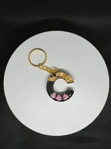 Personalized Resin Letter Keychain - Handmade with Real Flowers & Gold Foil - Custom Epoxy Key Ring Gift Collection Golden-Tone.