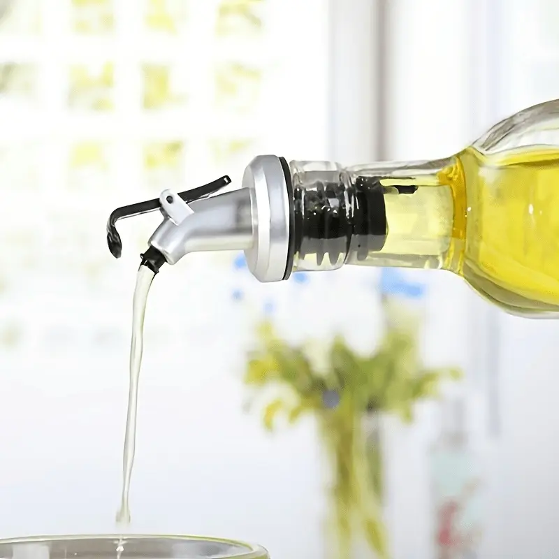 1pc Oil Spout, Oil Bottle Stopper, Oil Pouring Spout, Wine Stopper, Soy Sauce Vinegar Bottle Stopper, Oil Pourer for restaurants/bars/hotels