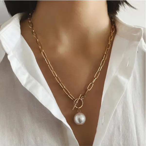 Link Toggle Necklace w/ Pearl Pendant Spring Jewelry Link Toggle Necklace w/ Pearl Pendant Spring Jewelry