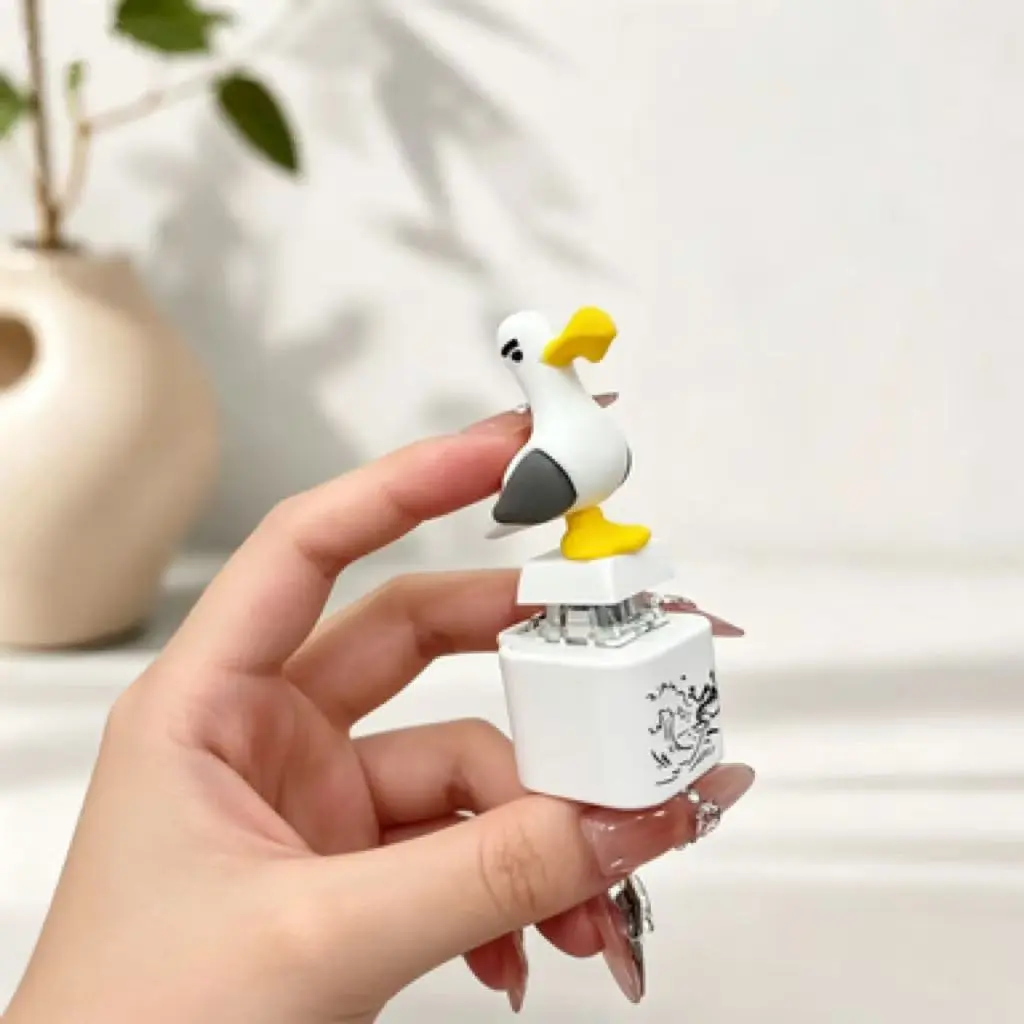 Seagull MINE! Button Keychain, Real MINE Sound Effect with Flashing LED Light, Rechargeable Funny Interactive Desk Fidget Toy, Novelty Gag Gift for Friends Family Birthday & Holiday Party Favors