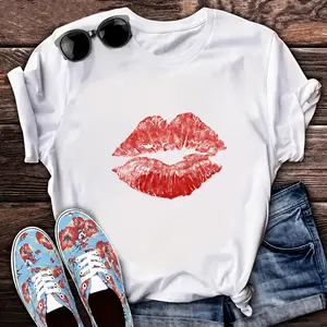 Women's Red Lip Kiss Graphic T-Shirt, Casual Chic Flirty Valentine’s Day Womenswear Top
