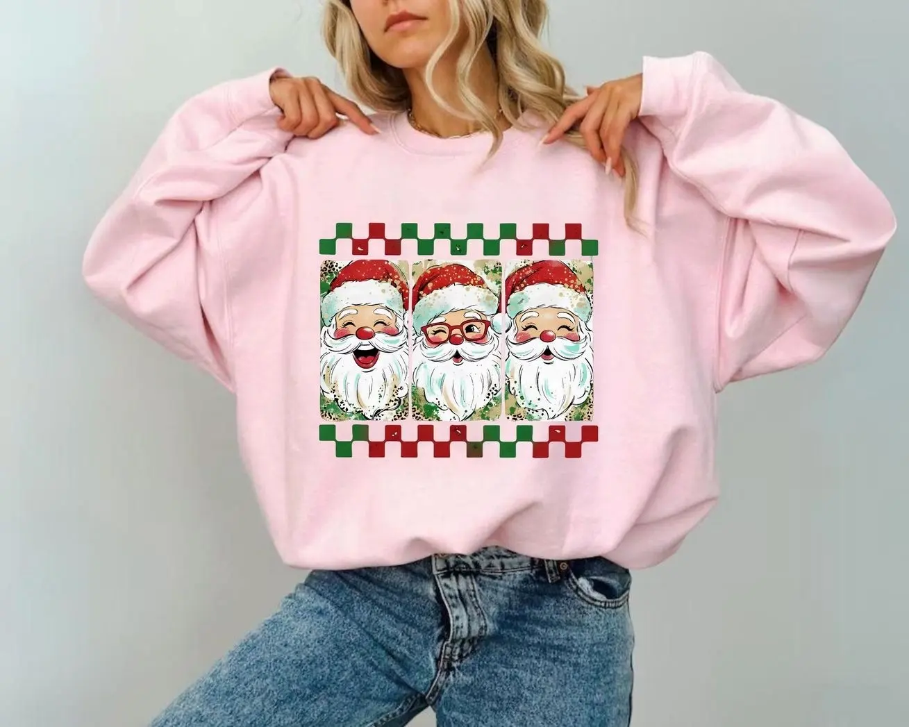 Preppy Brushstroke Christmas Santa Sweatshirt, Retro Pink Santa Crewneck, Vintage Holiday Graphic Sweater, Cozy Winter Xmas Apparel, Cute Santa Claus Gift for Women & Men, Festive Aesthetic Pullover, Trendy Christmas Season Outfit for Her