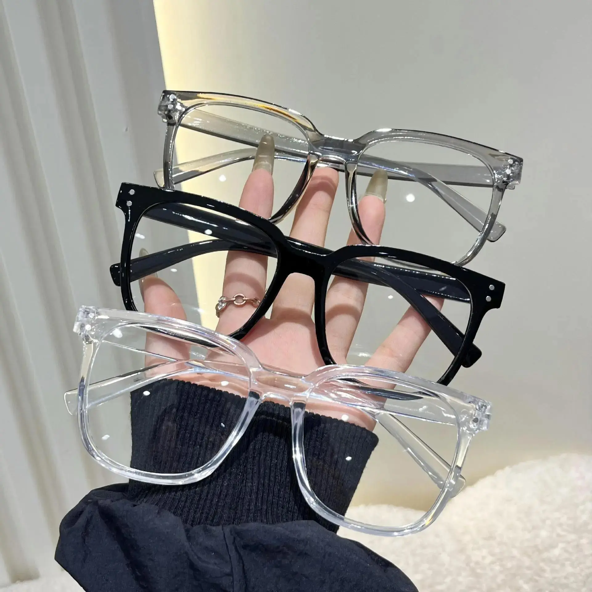 Unisex Square Frame Bluelight Eyeglasses - Face-Flattering, Eye Protection Everyday Wear Fashion Accessory for Women