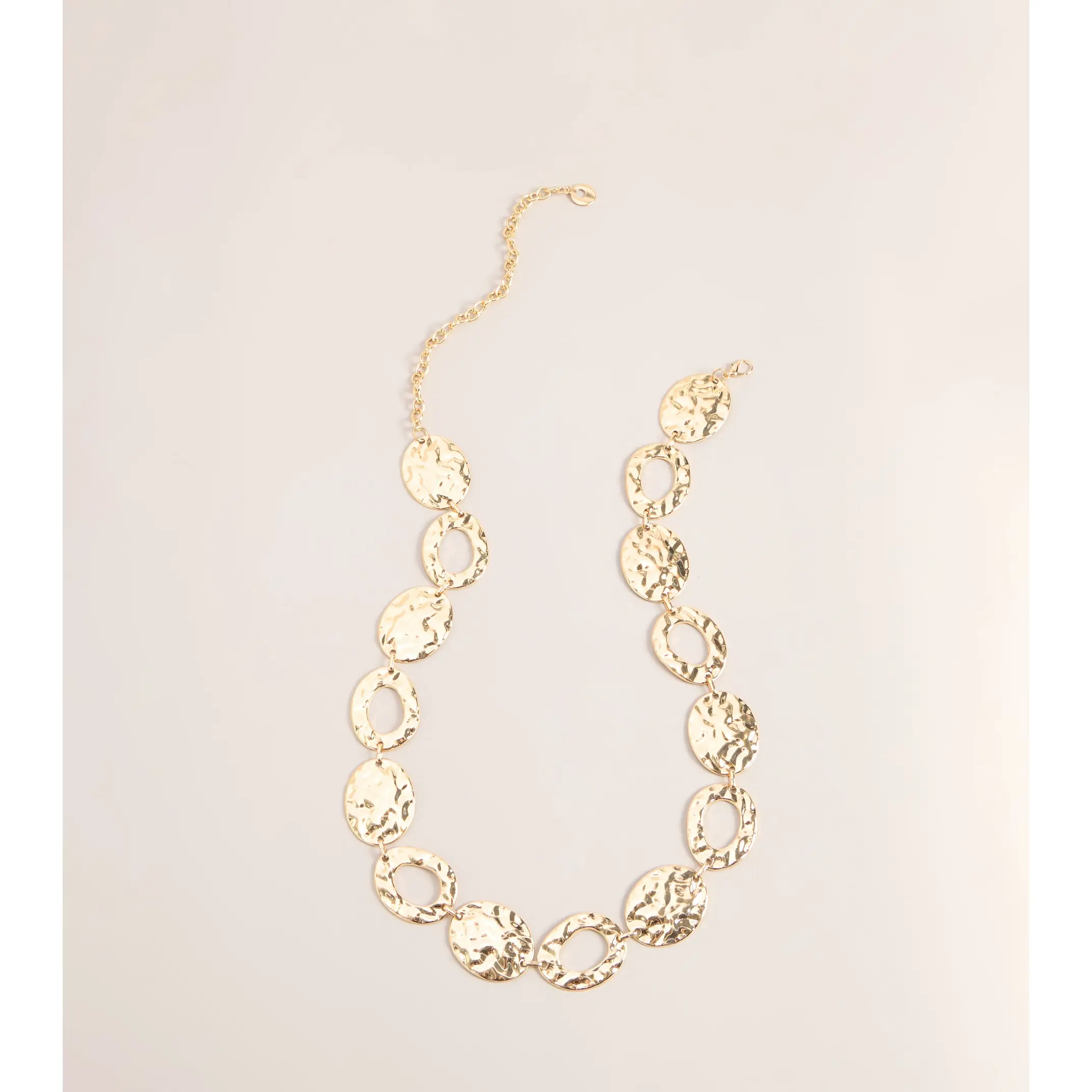 Chic Hammered Concho Chain Belt