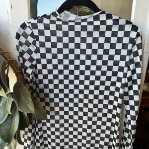Black and white Checkered Mesh Long sleeve