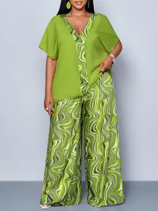 Women's Plus Size Fashion V-Neck Short Sleeve Top & Print Straight Leg Pants Set, Spring Summer Casual Comfortable Two-Piece Printed