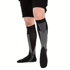 Set of 3 Compression Socks for Both Men And Women, Ideal for Outdoor Activities Like Basketball And Football, Perfect for Running, Traveling, Cycling, And Athletic Use.